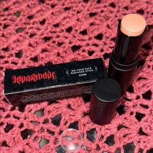 Reina Rebede - On Your Face Radiance Stick